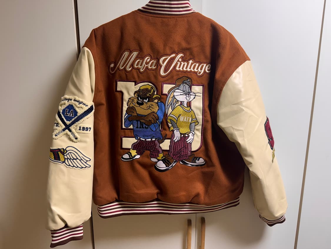 루니툰즈 바시티 자켓 상품이미지2