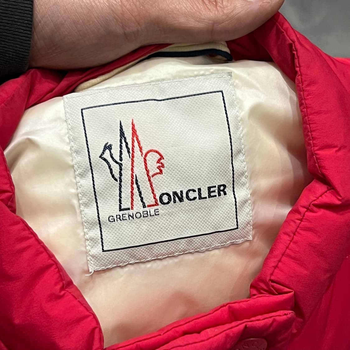  몽클레르 푸퍼 베스트 +명품감정서 y15445 상품이미지6