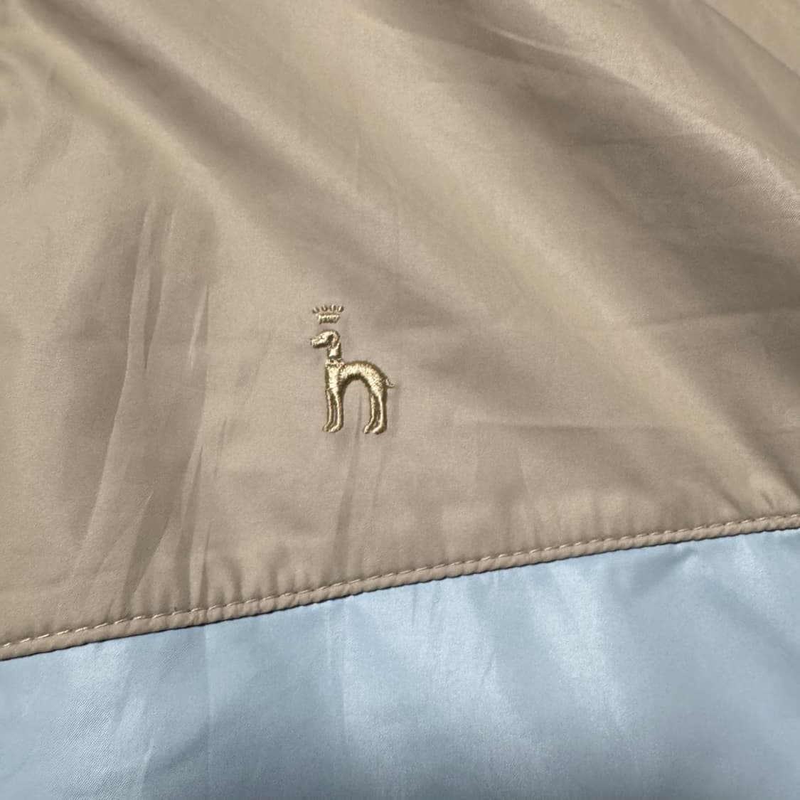 헤지스 바람막이 재질 반집업 맨투맨 105 상품이미지3