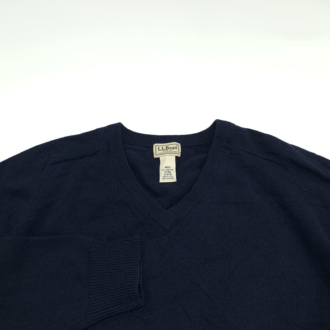 CN458 M 엘엘빈 다크네이비 V넥 램스울 긴팔 니트 스웨터 상품이미지3