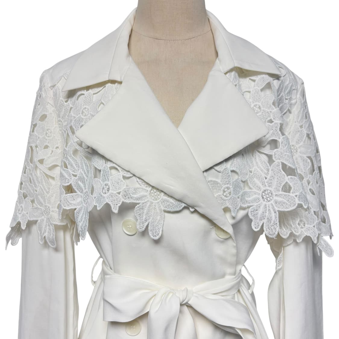 3842 D.MINUTE 화이트 레이스 트렌치코트 새상품 상품이미지2