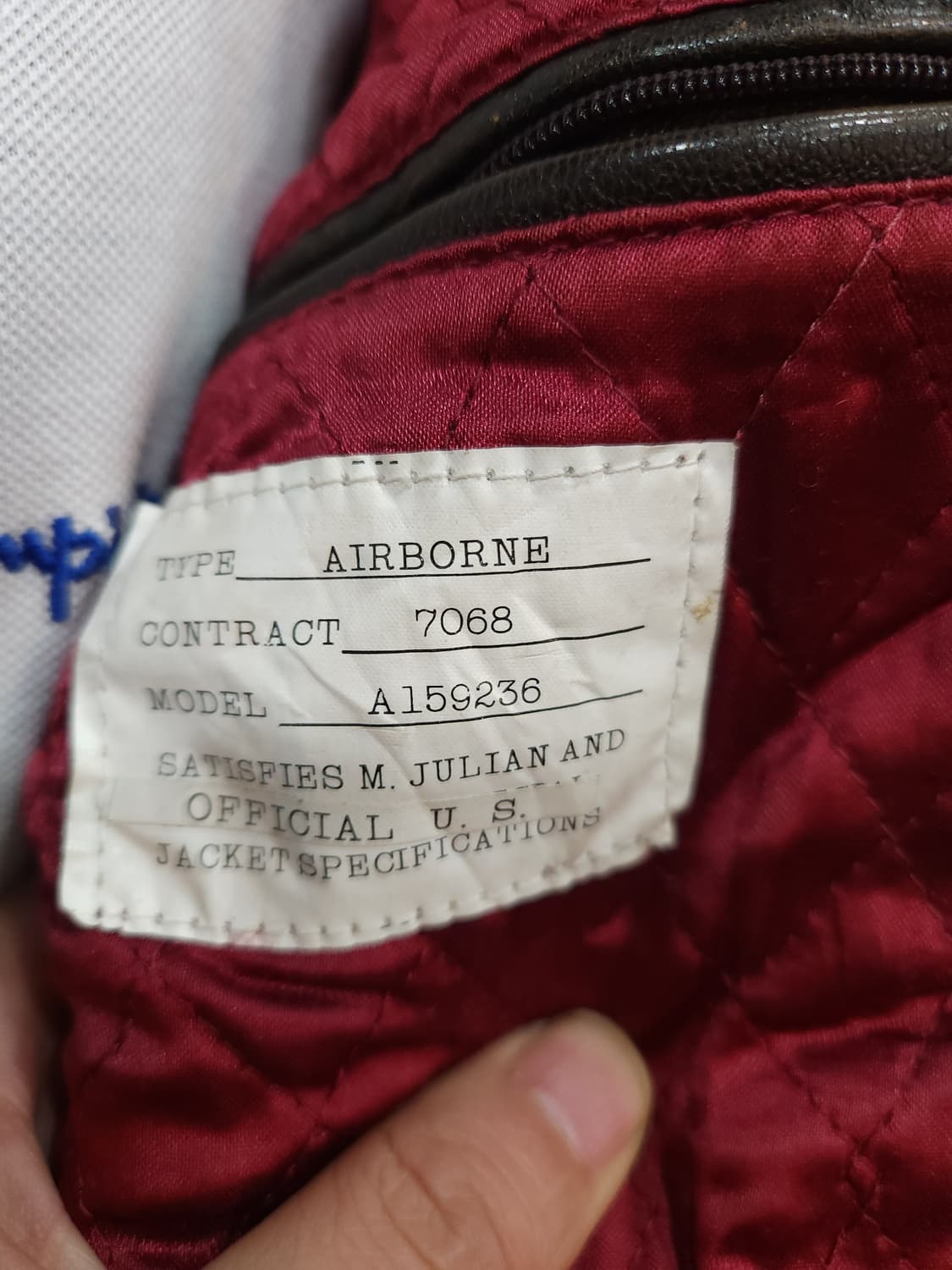 줄리앙 어드벤처 90s 가죽 항공 봄버 자켓

 상품이미지3