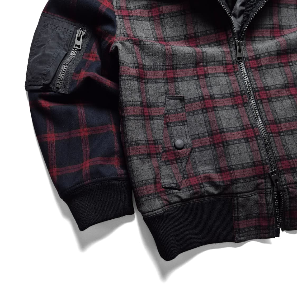 [M] 오니츠카타이거X안드레아폼필리오 후드봄버자켓 상품이미지3