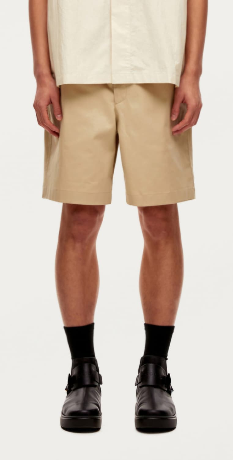 솔리드옴므 베이지 자수 로고 쇼츠 상품이미지2