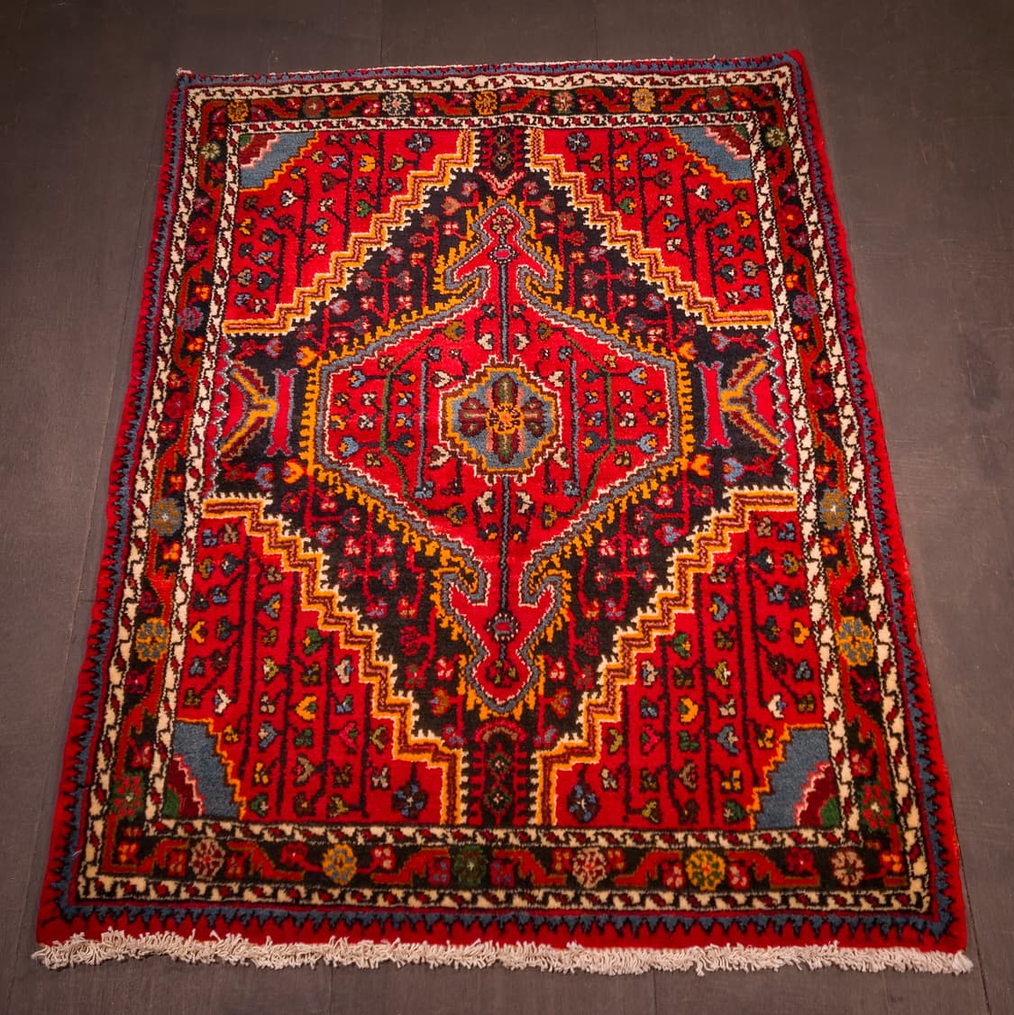 Tuyserkan Lachak Toranj Tribal Rug 7213 상품이미지2