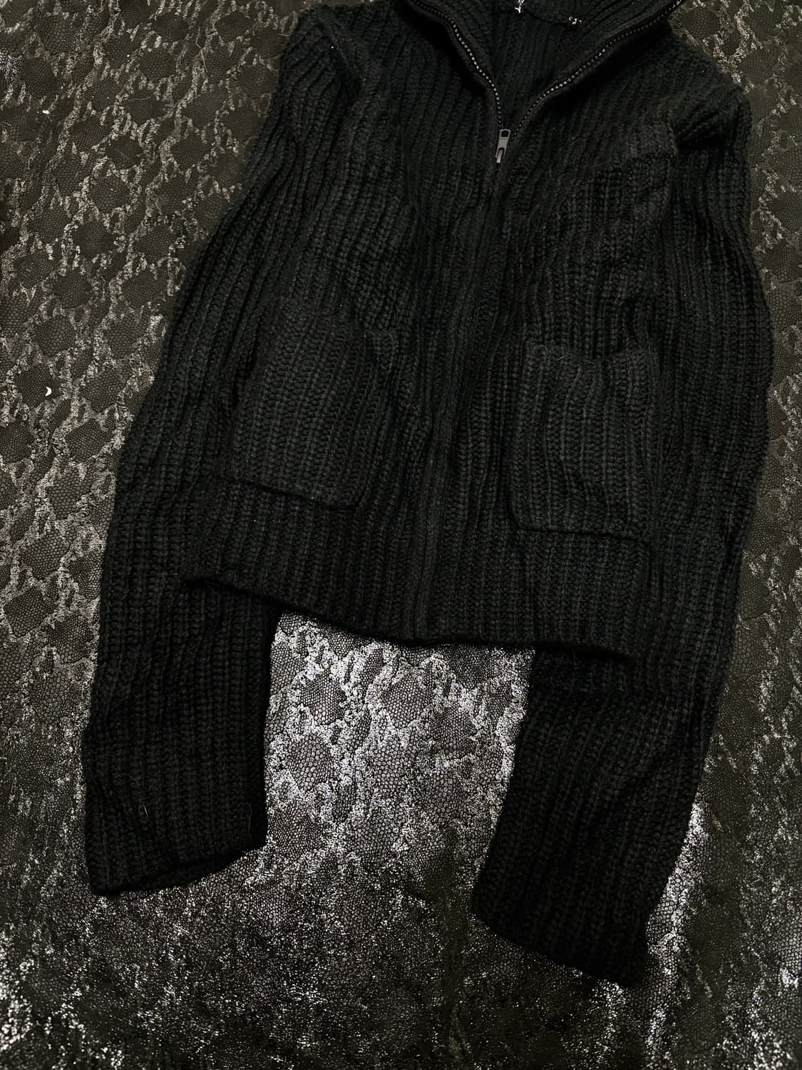 “Vintage” Minimal Mood Black Knit 상품이미지6