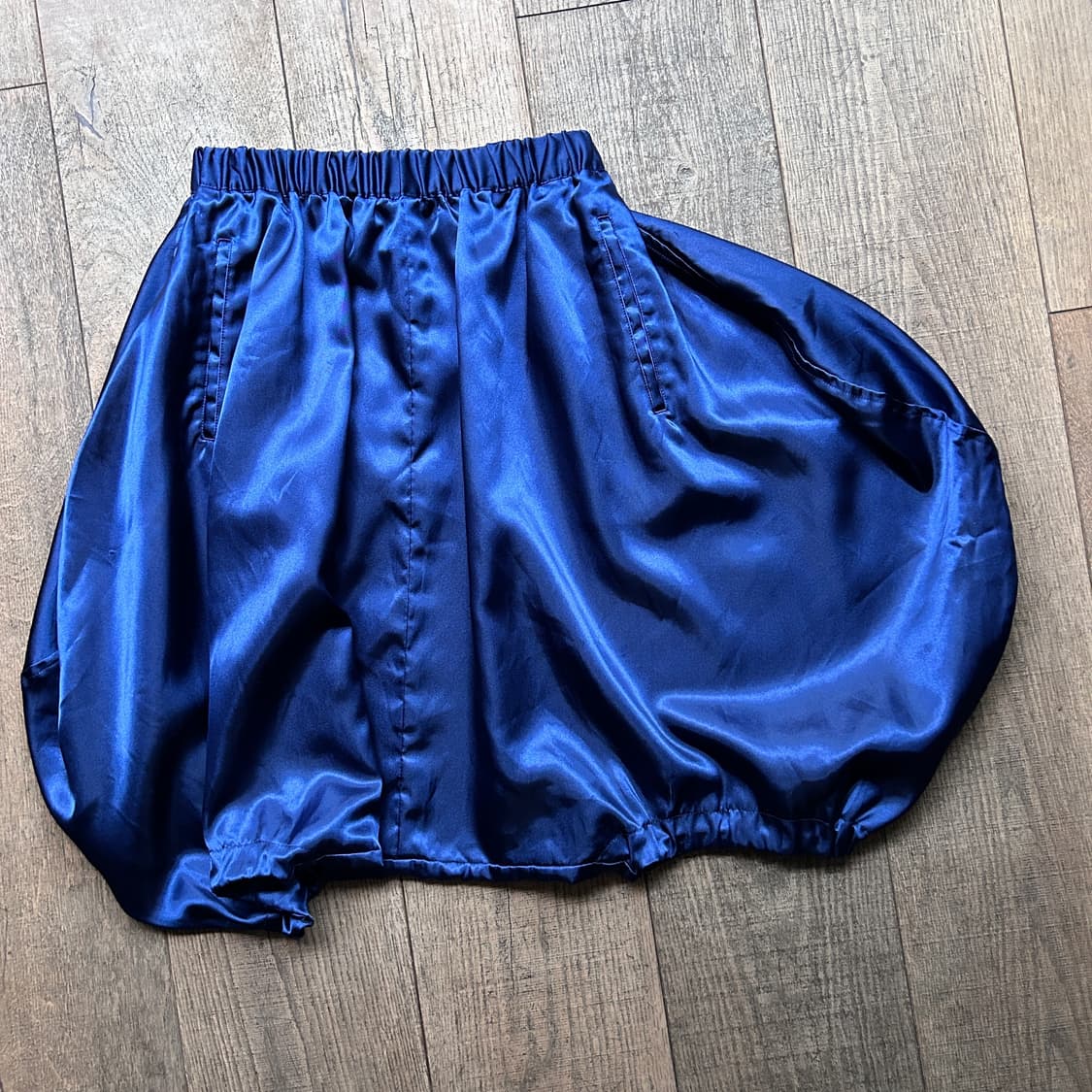 Satin Balloon Fit Saruel Pants 상품이미지3