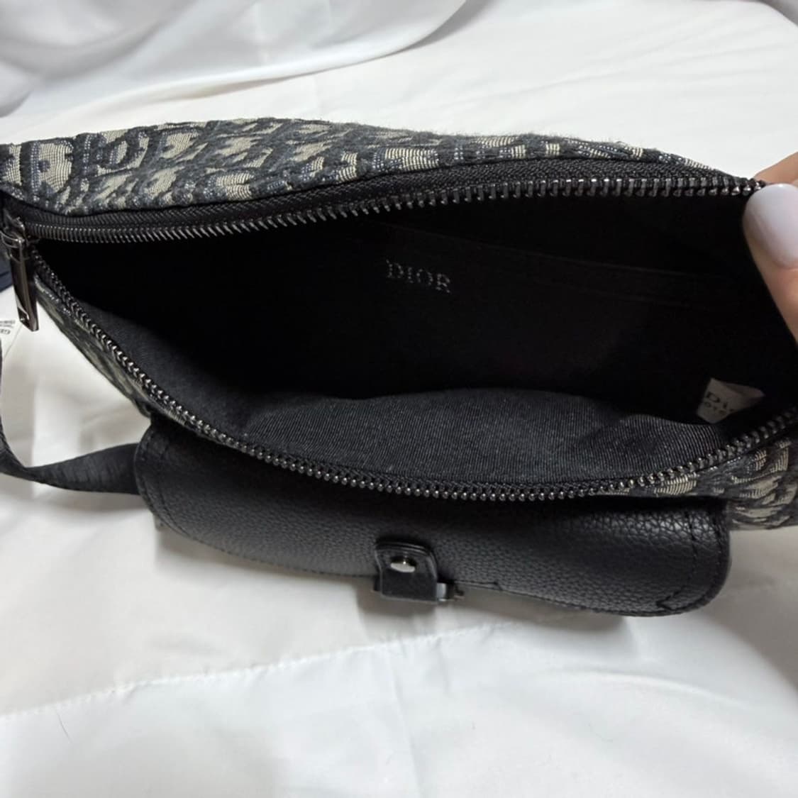 디올 오블리크 새들 벨트백 상품이미지3