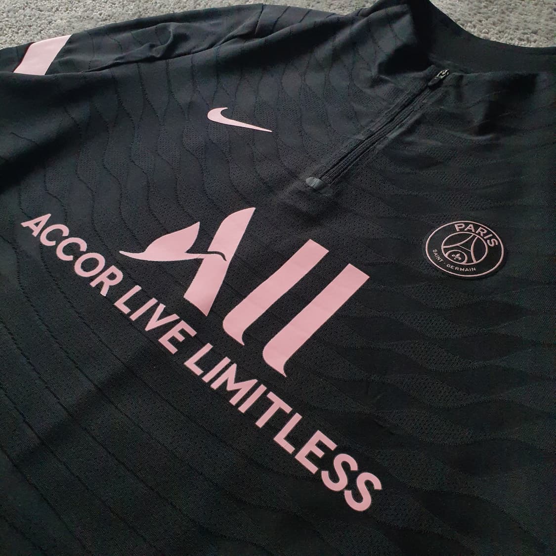 [무료배송] Nike Paris Saint Germain 트레이닝 상의 상품이미지2