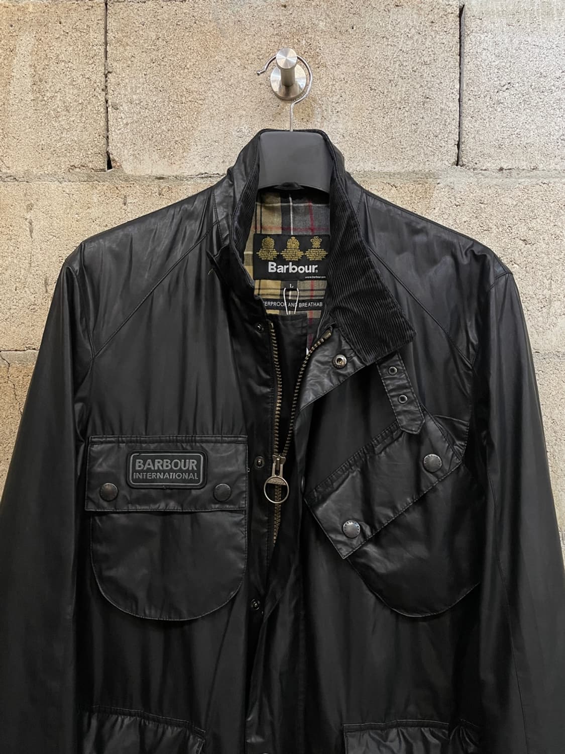 바버 인터내셔널 카본 피니쉬 자켓 상품이미지2