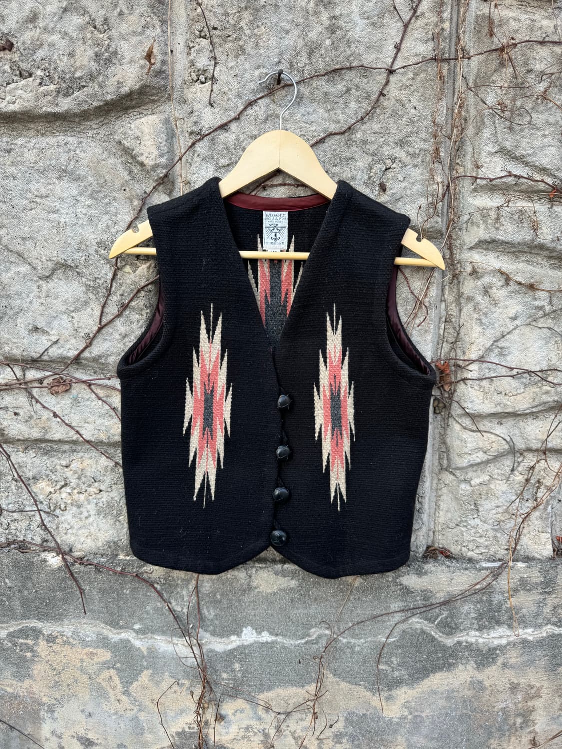 오르테가 핸드 우븐 울 치마요 베스트 블랙 우먼 상품이미지1