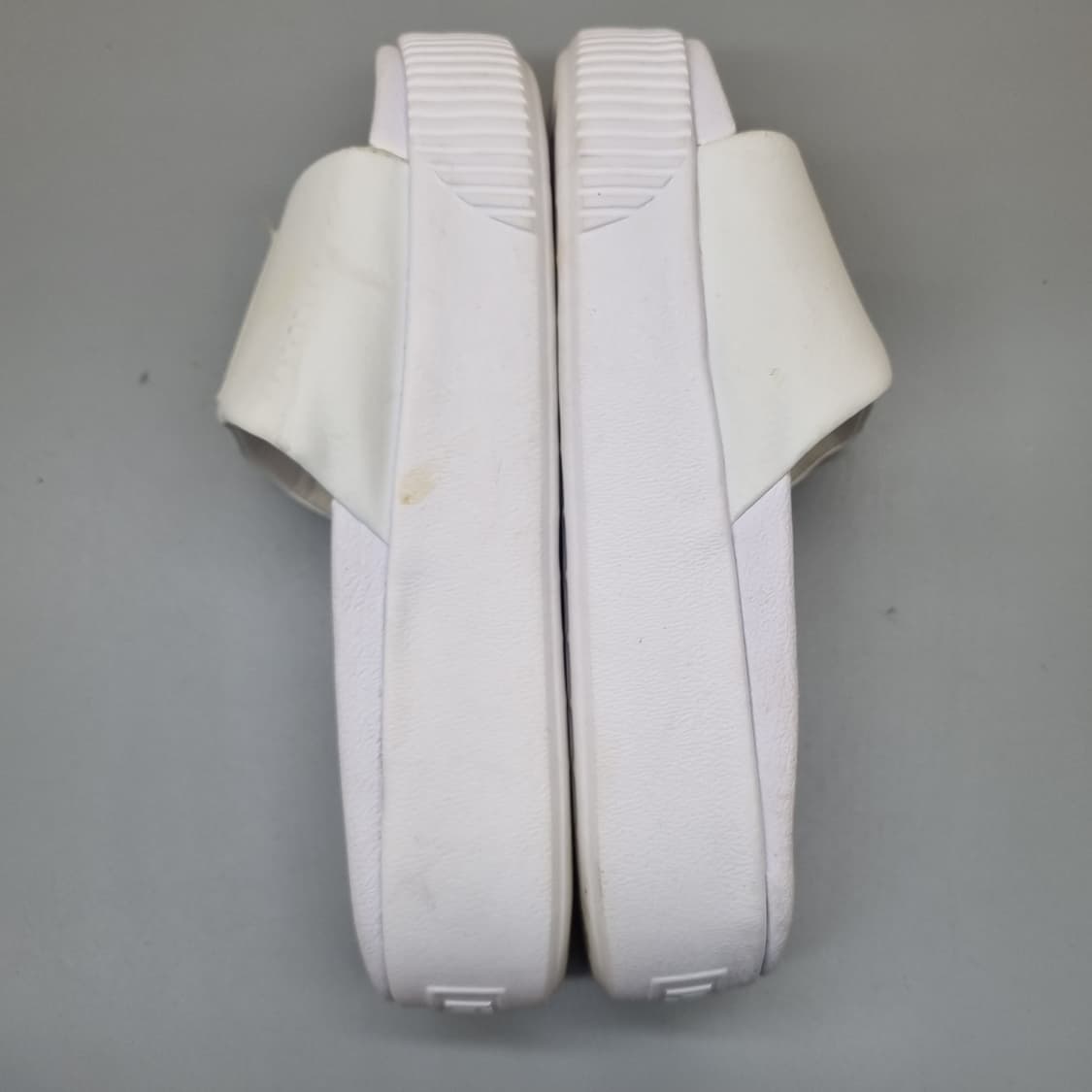 푸마 플렛폼슬라이드220 굽4  상품이미지5