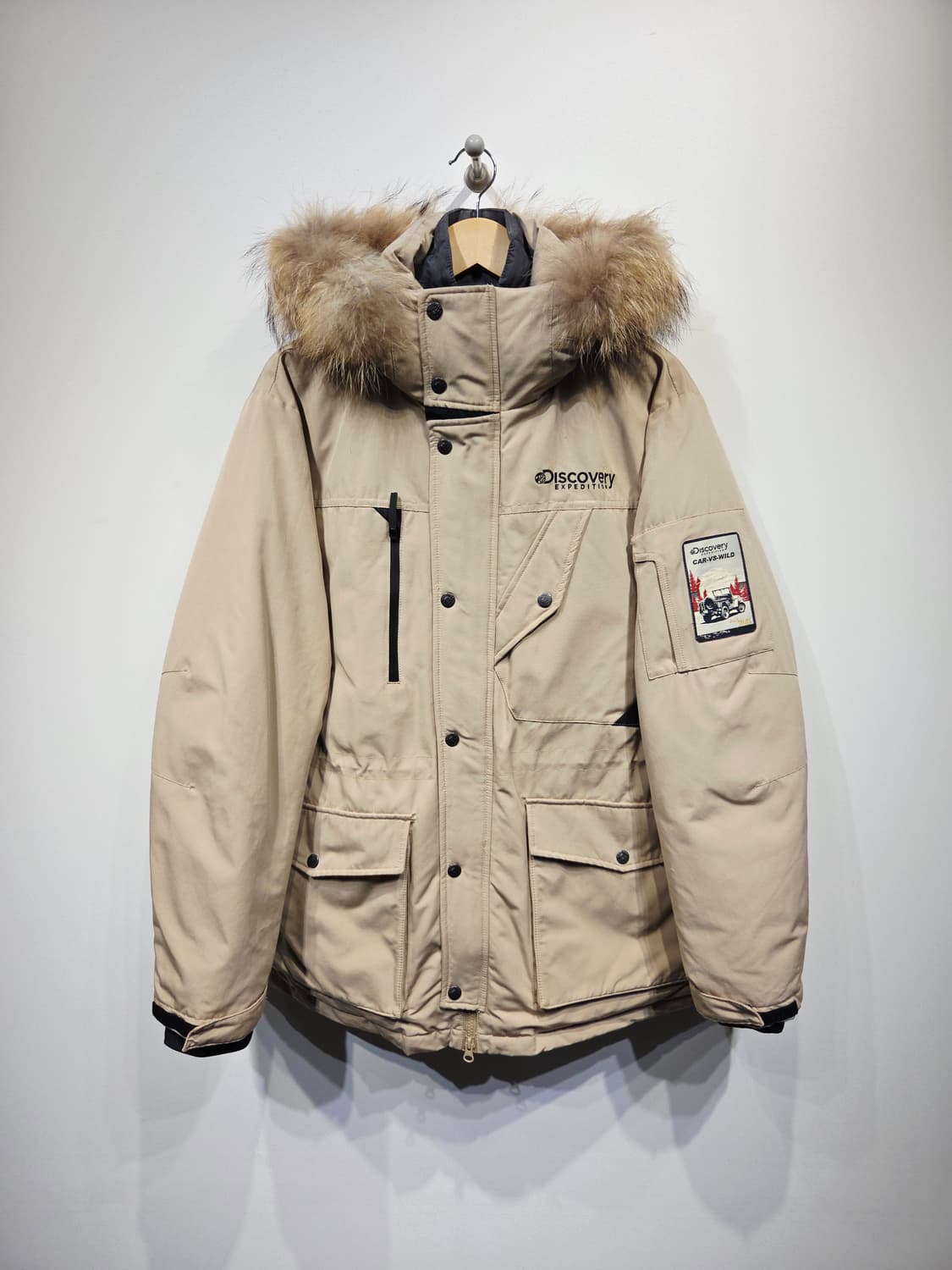디스커버리 익스페디션 베이지 야상 다운 자켓 상품이미지2