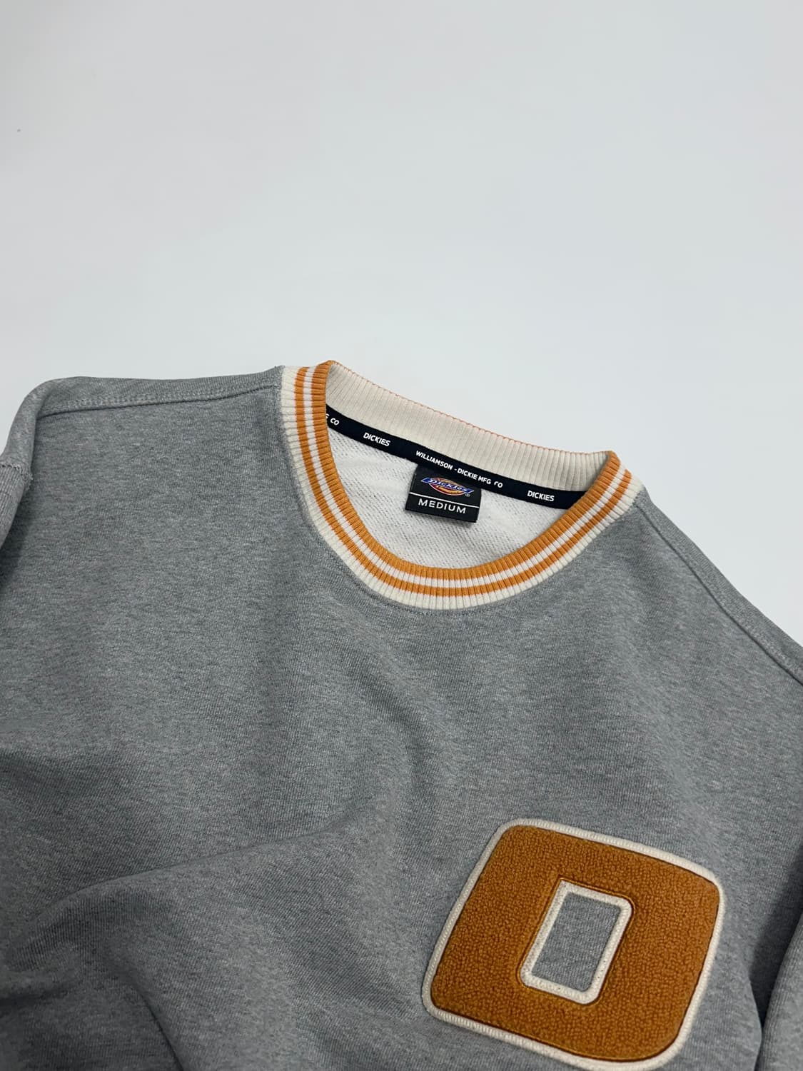 디키즈 447 D로고 헤비 맨투맨 상품이미지3