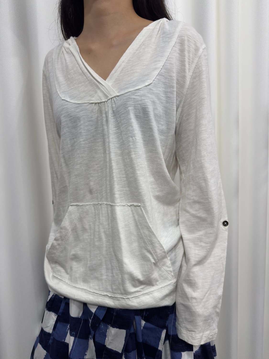 white hood longsleeve 상품이미지2