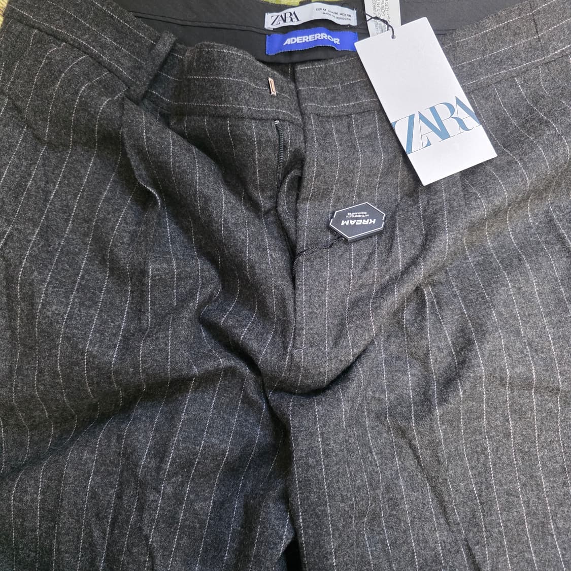 급처)자라 x 아더에러 스트라이프 트라우저 그레이 상품이미지4