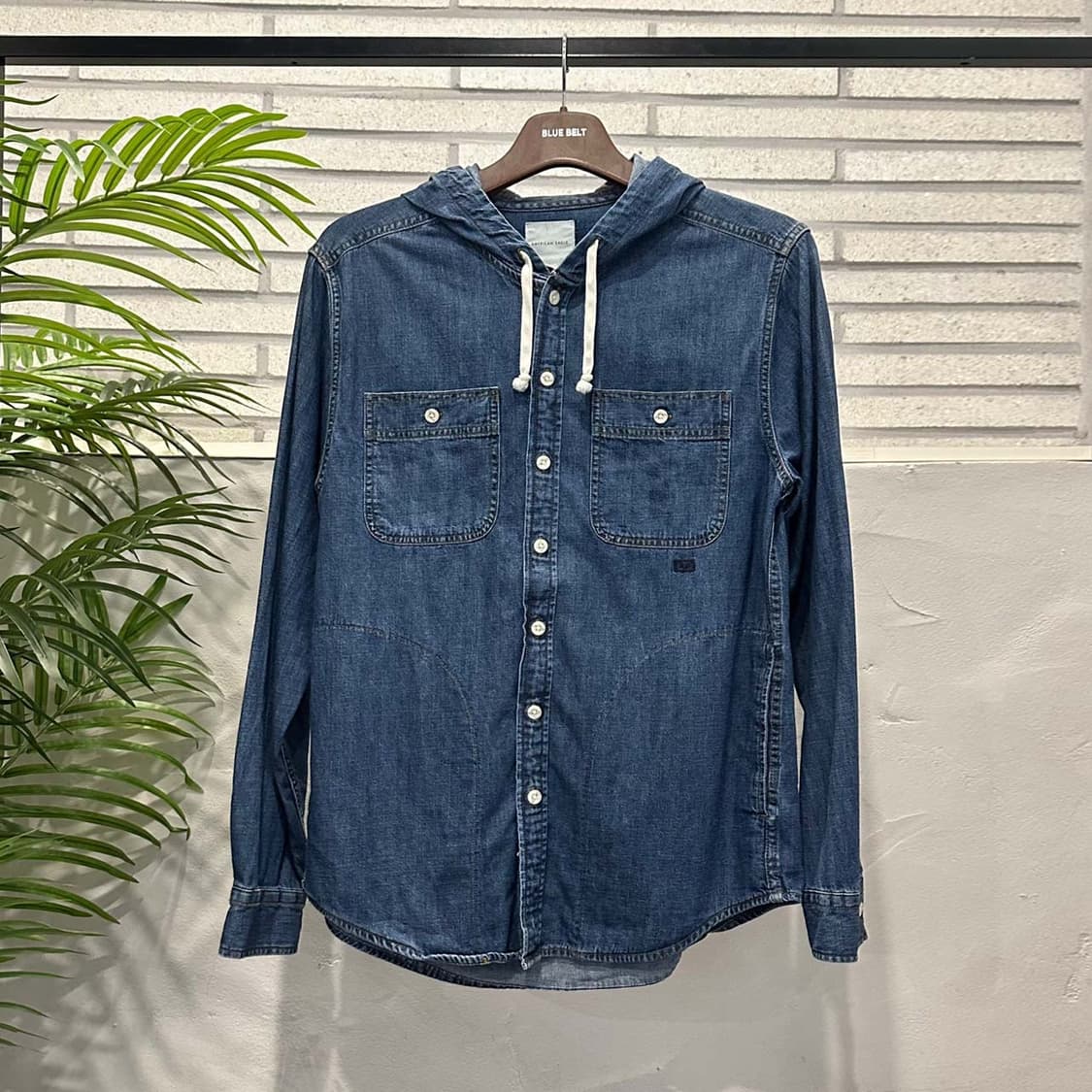 USA VINTAGE 데님 긴팔 셔츠 4포켓 후드 스트링 디테일 중청 상품이미지2