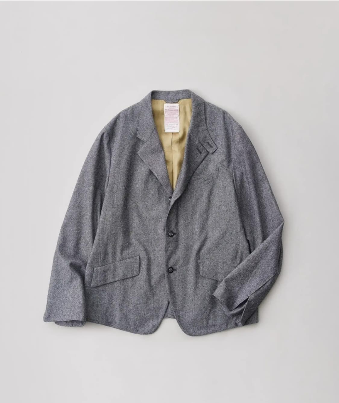 [M, 새상품] 나이스네스 MONDO 리미티드 에디션팝니다(셋업도 가능) 상품이미지1