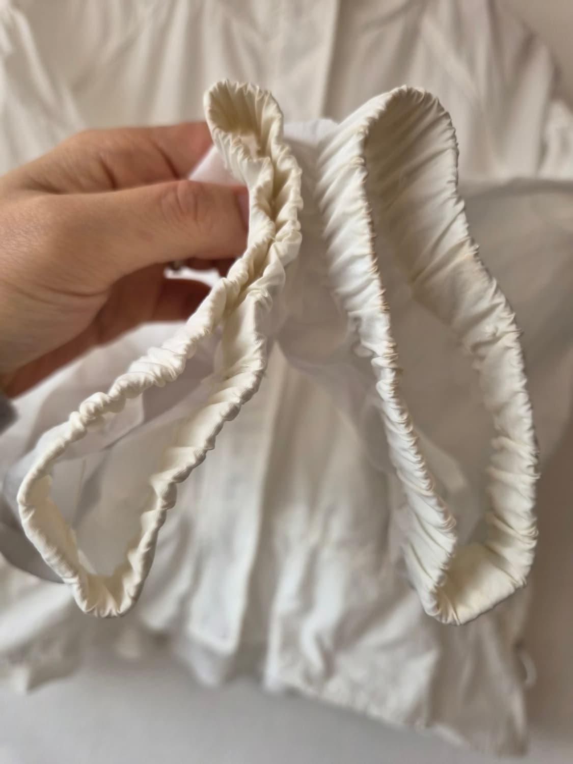 트렌드콜렉션 여성 후드프릴바람막이점퍼 FREE 상품이미지4