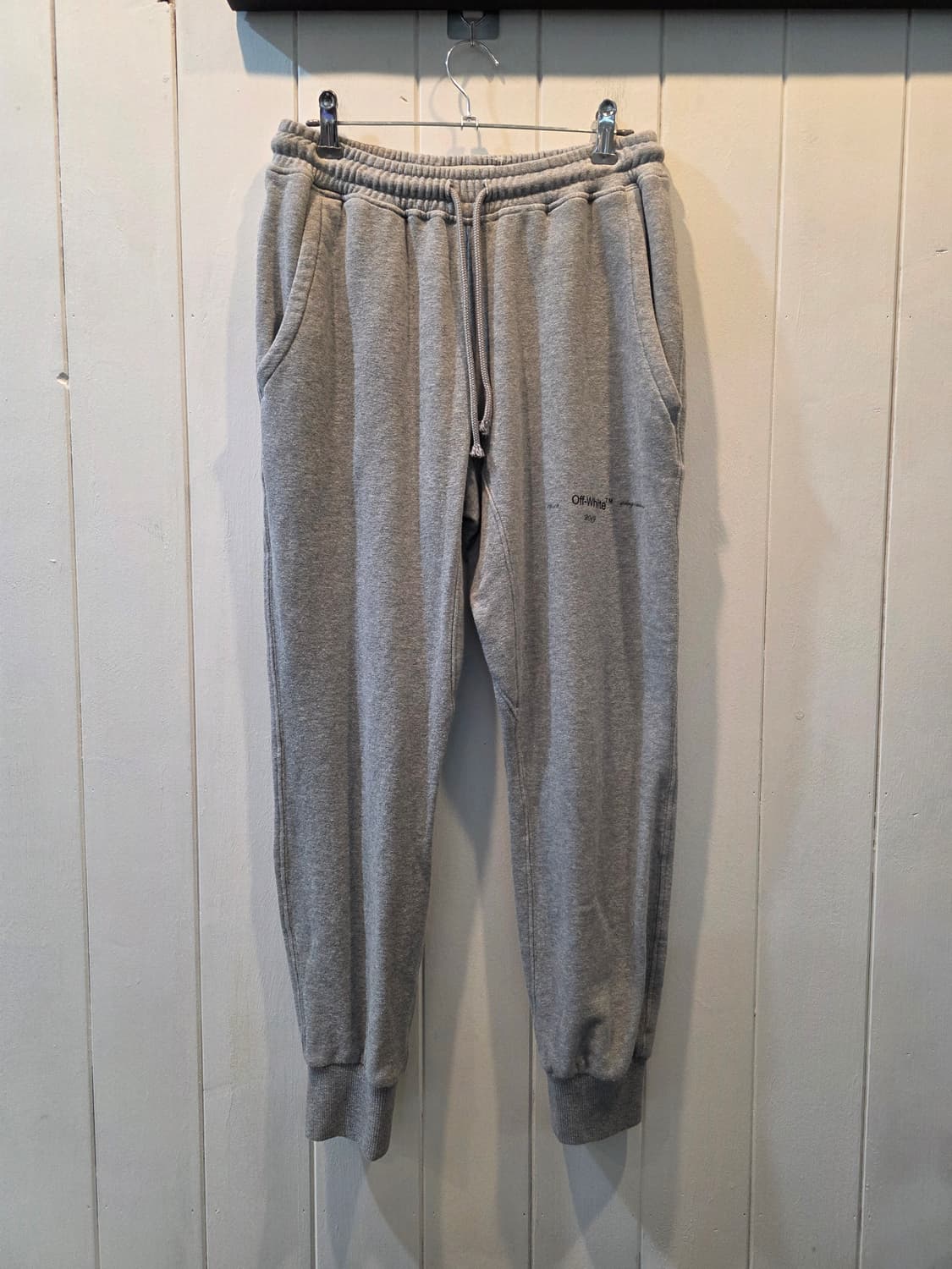 OFF-WHITE 오프화이트 츄리닝바지 상품이미지1