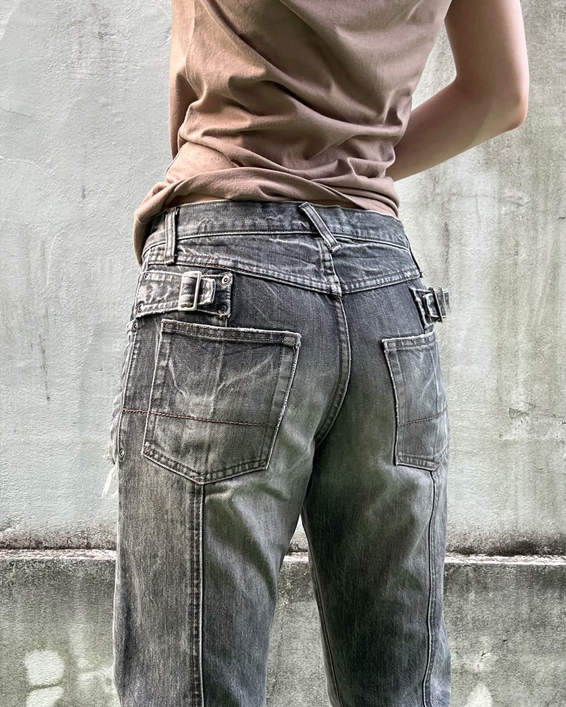 Y2K Grunge Curved Distressed Denim Pants 상품이미지4