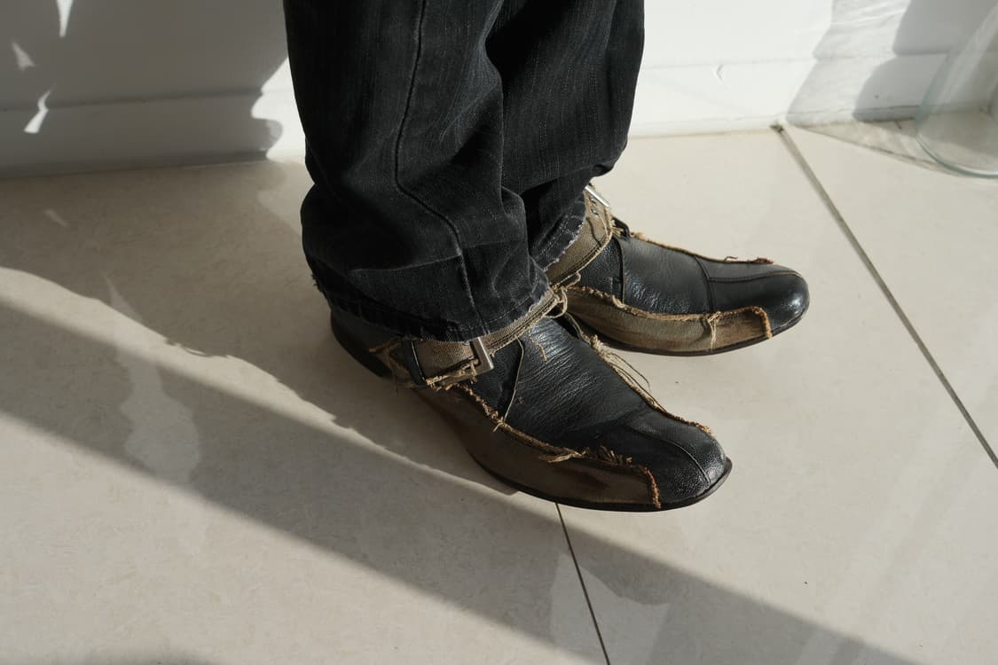 Whoop-de-doo damaged buckle shoes 상품이미지3