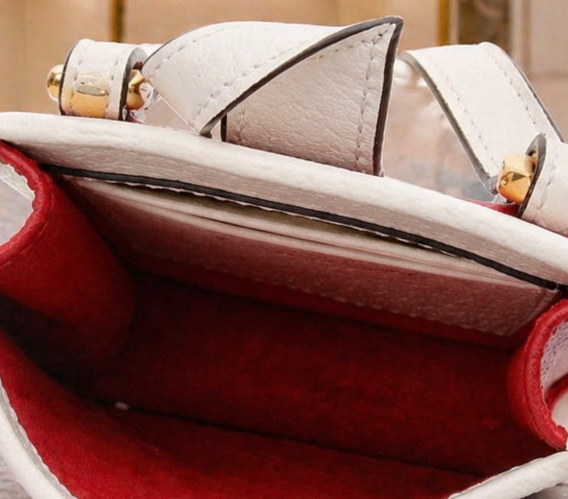 [S급] 구찌 X 아디다스 폰 크로스백 판매합니다!!! 상품이미지4