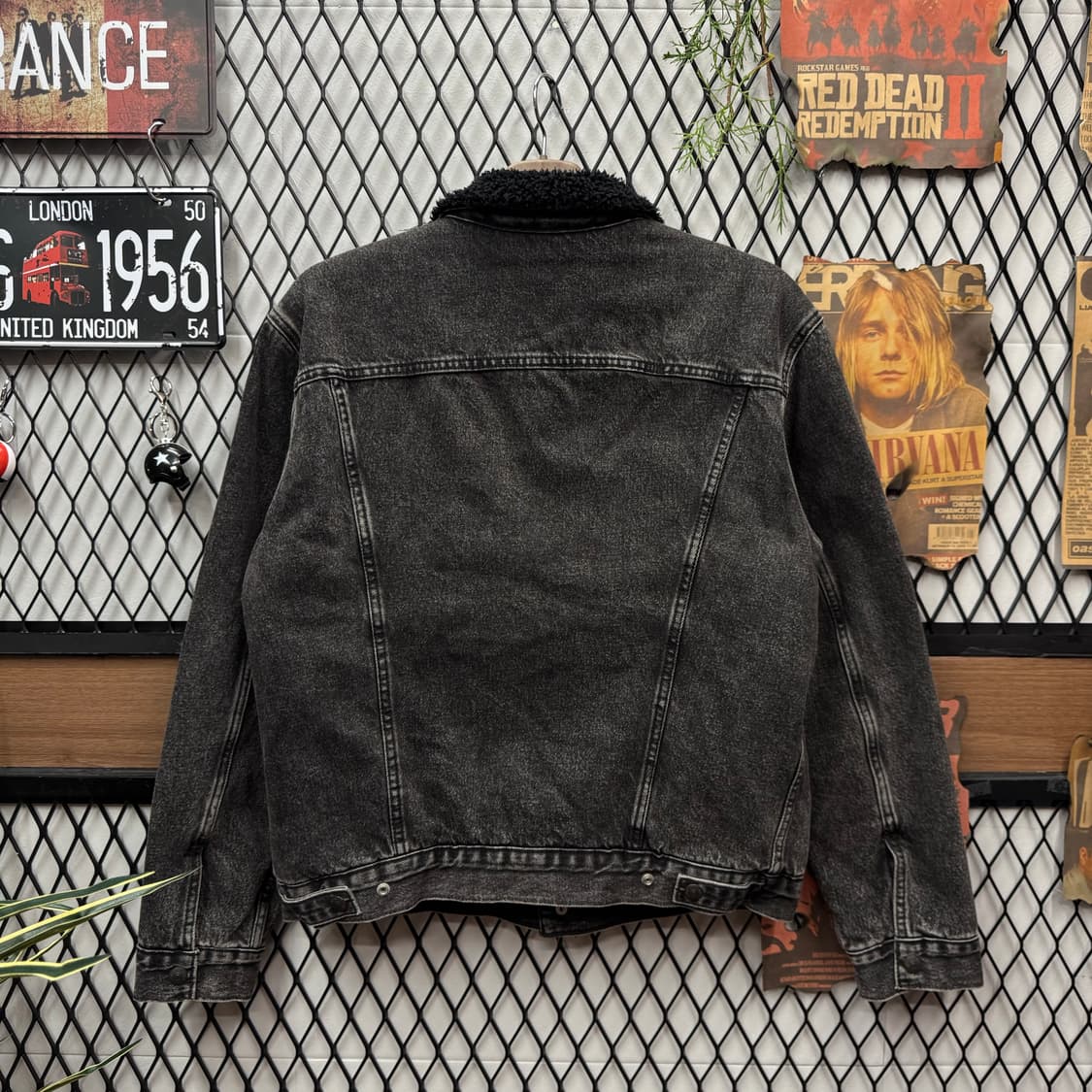 리바이스 타입 3 쉐르파 흑청 데님 트러커 자켓 상품이미지2