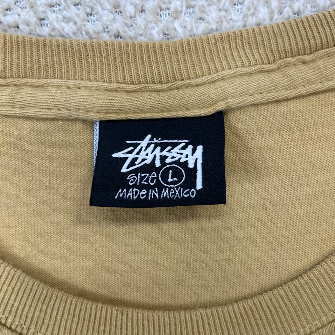 스투시 Stussy 월드투어 반팔티 머스터드 상품이미지4