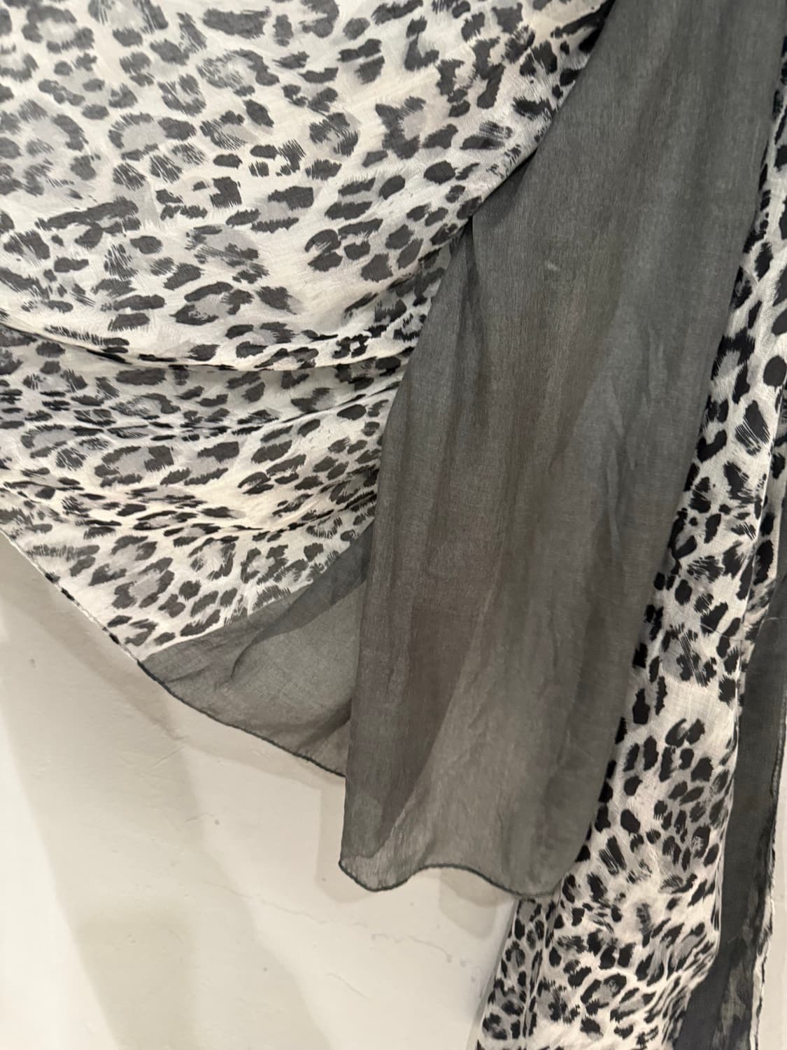 Leopard pattern scarf  상품이미지5