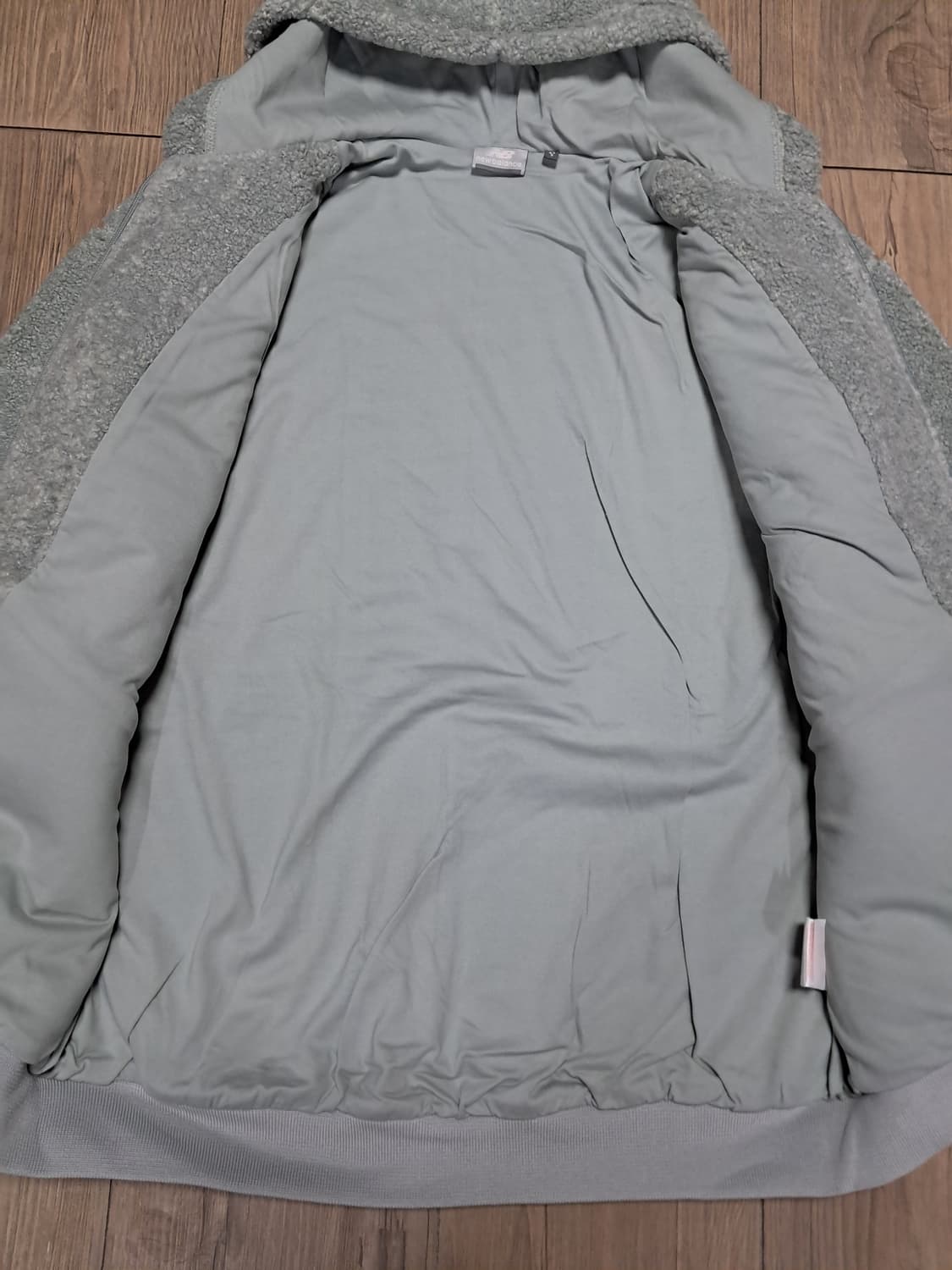 뉴발란스 뽀글이 후드집업 S 새상품  상품이미지8