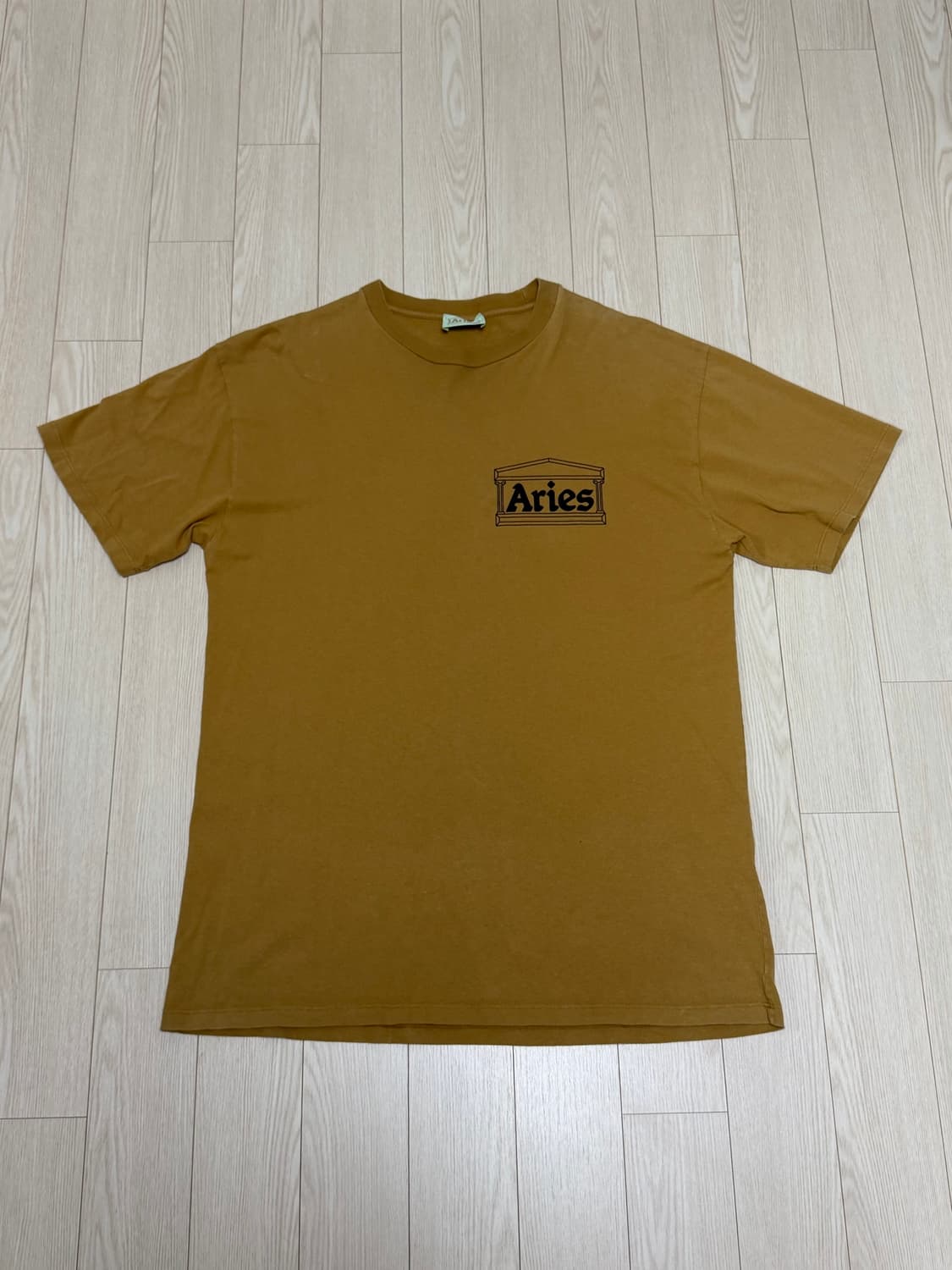Aries 반팔 XL 상품이미지1