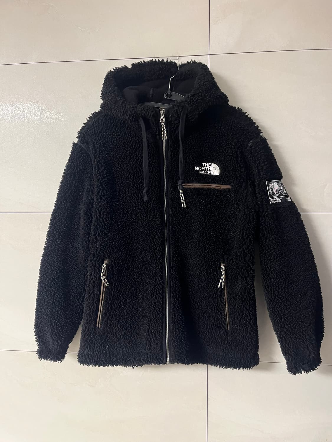 [시착 5회 미만] 노스페이스 뽀글이 후리스 후드 블랙 [XS]  상품이미지3