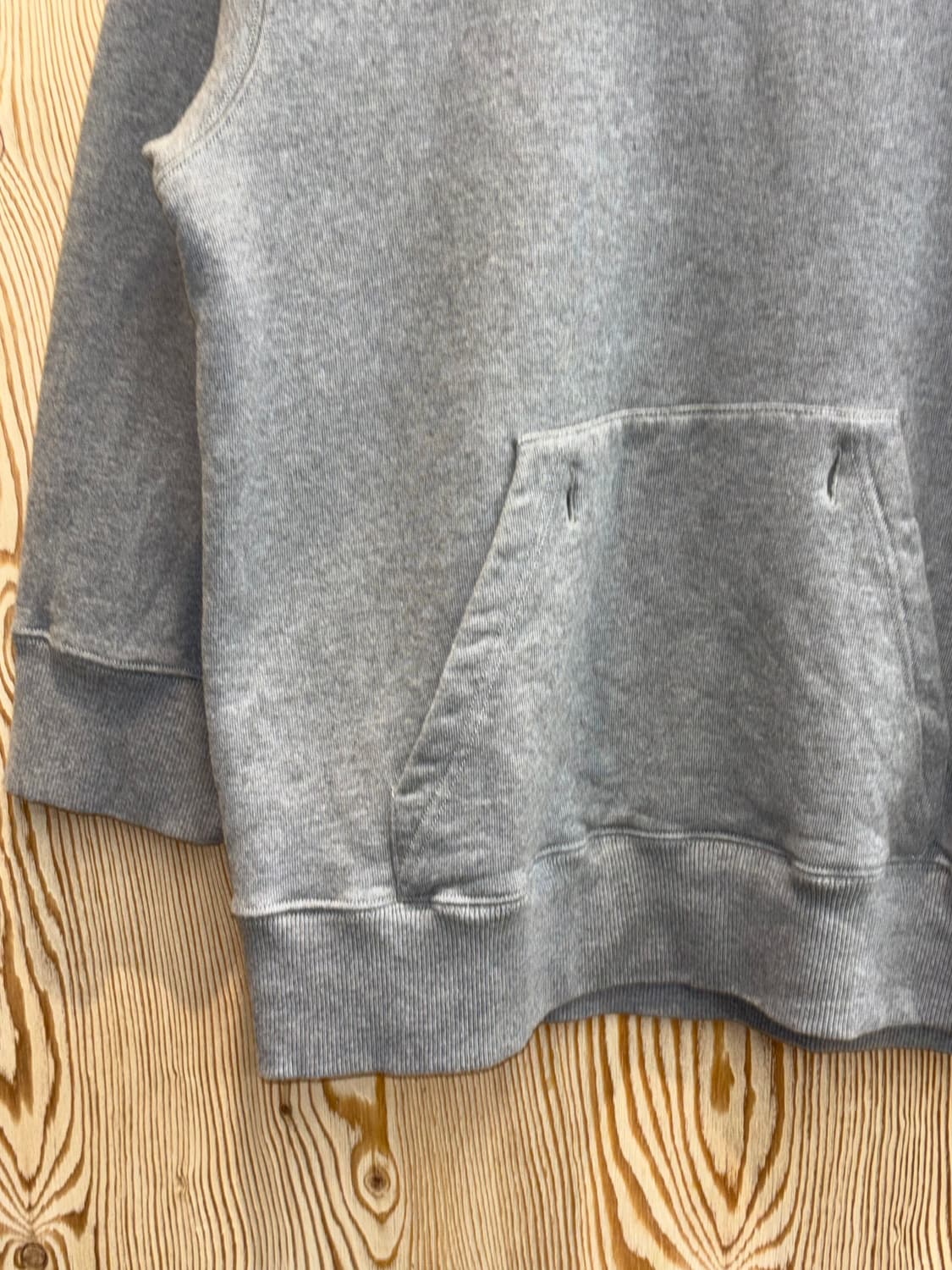 메종 마르지엘라 MM6 스티치 맨투맨 상품이미지3