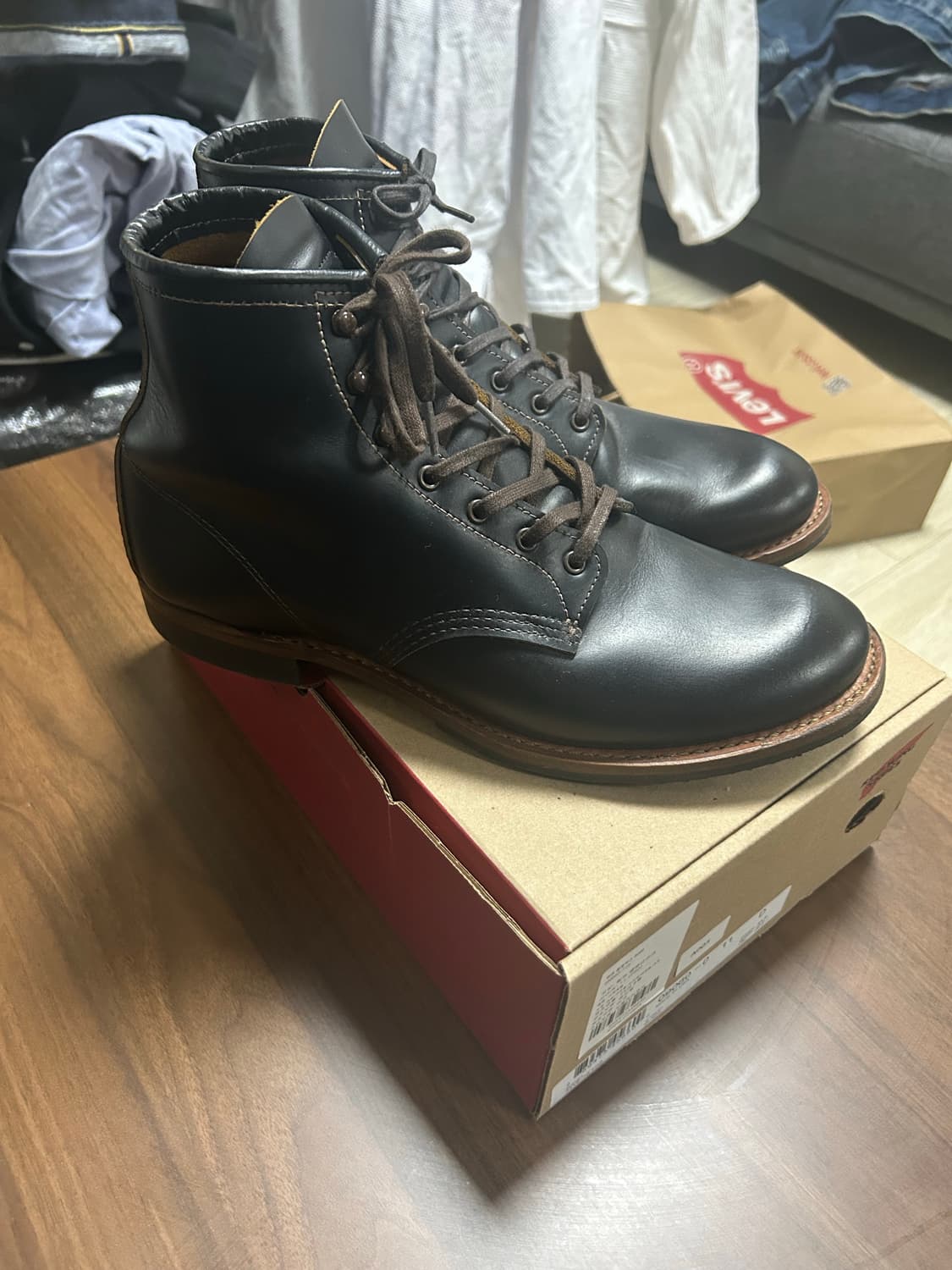 레드윙 9060 플랫박스 11 D 290 판매합니다 상품이미지3