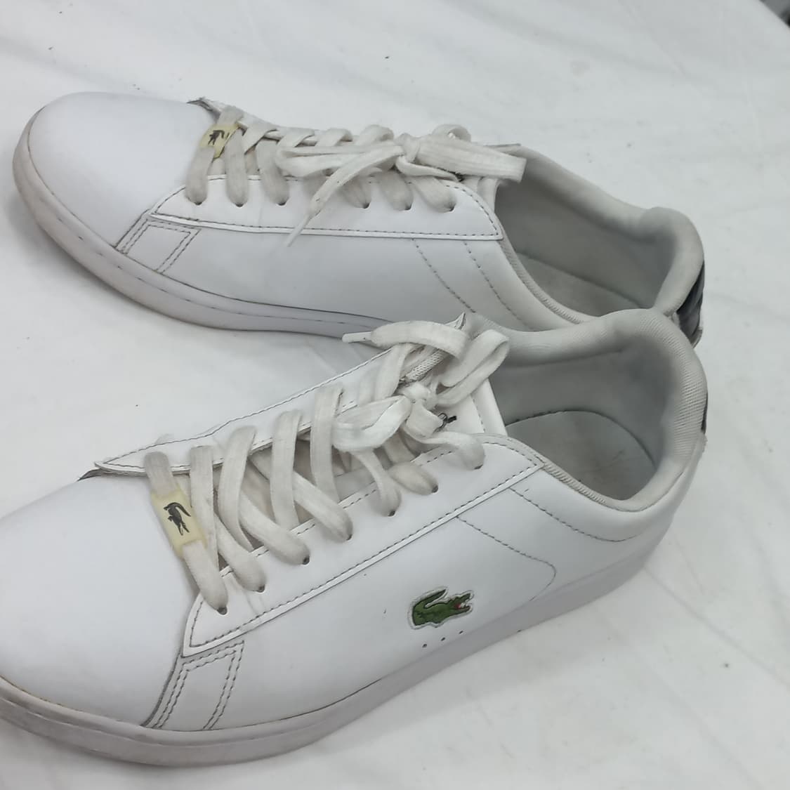 라코스테 카나비 EVO 흰색 스니커즈 (280) 상품이미지1