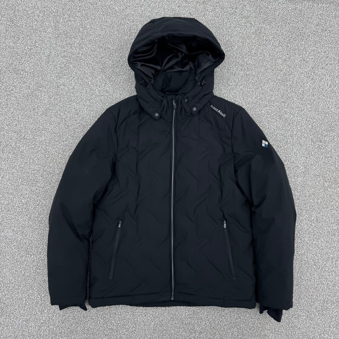 몽벨 패딩 상품이미지1