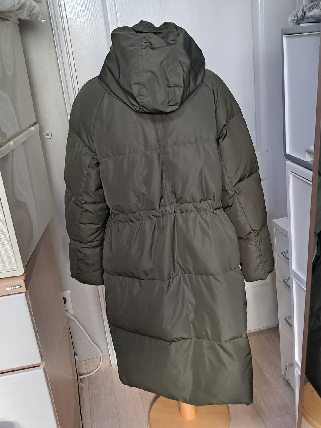 아떼바네사브루노 카키색 롱패딩 약55~66, 18년제품 상품이미지3