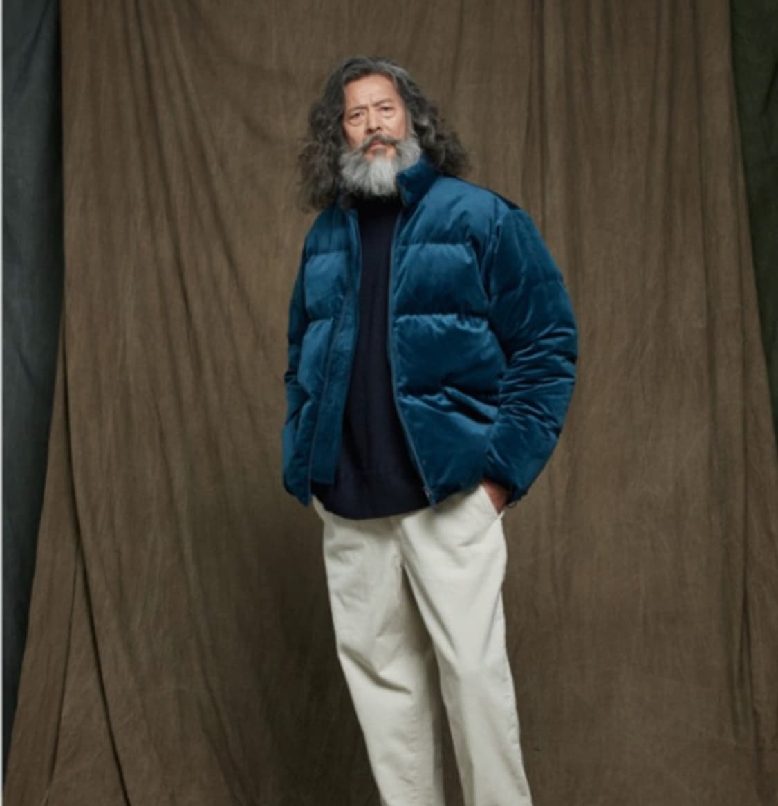 프리즘웍스 벨벳 덕다운 패딩 네이비 상품이미지2