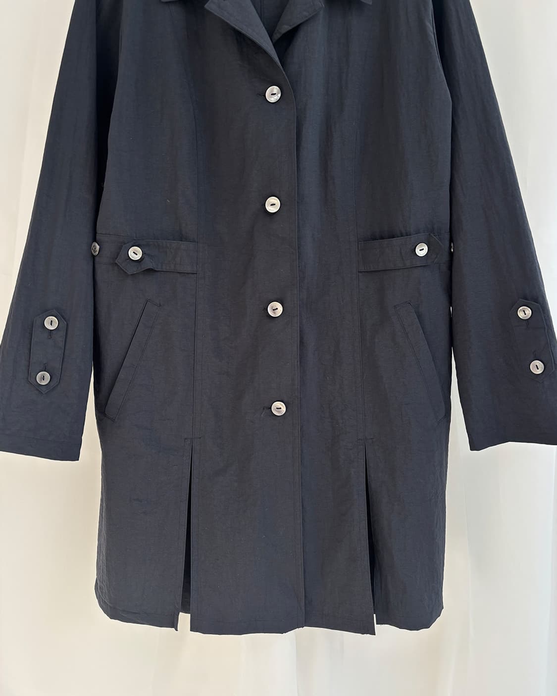 Harpers Bigot 밑단 맞주름 윈드브레이커 롱 자켓 상품이미지4