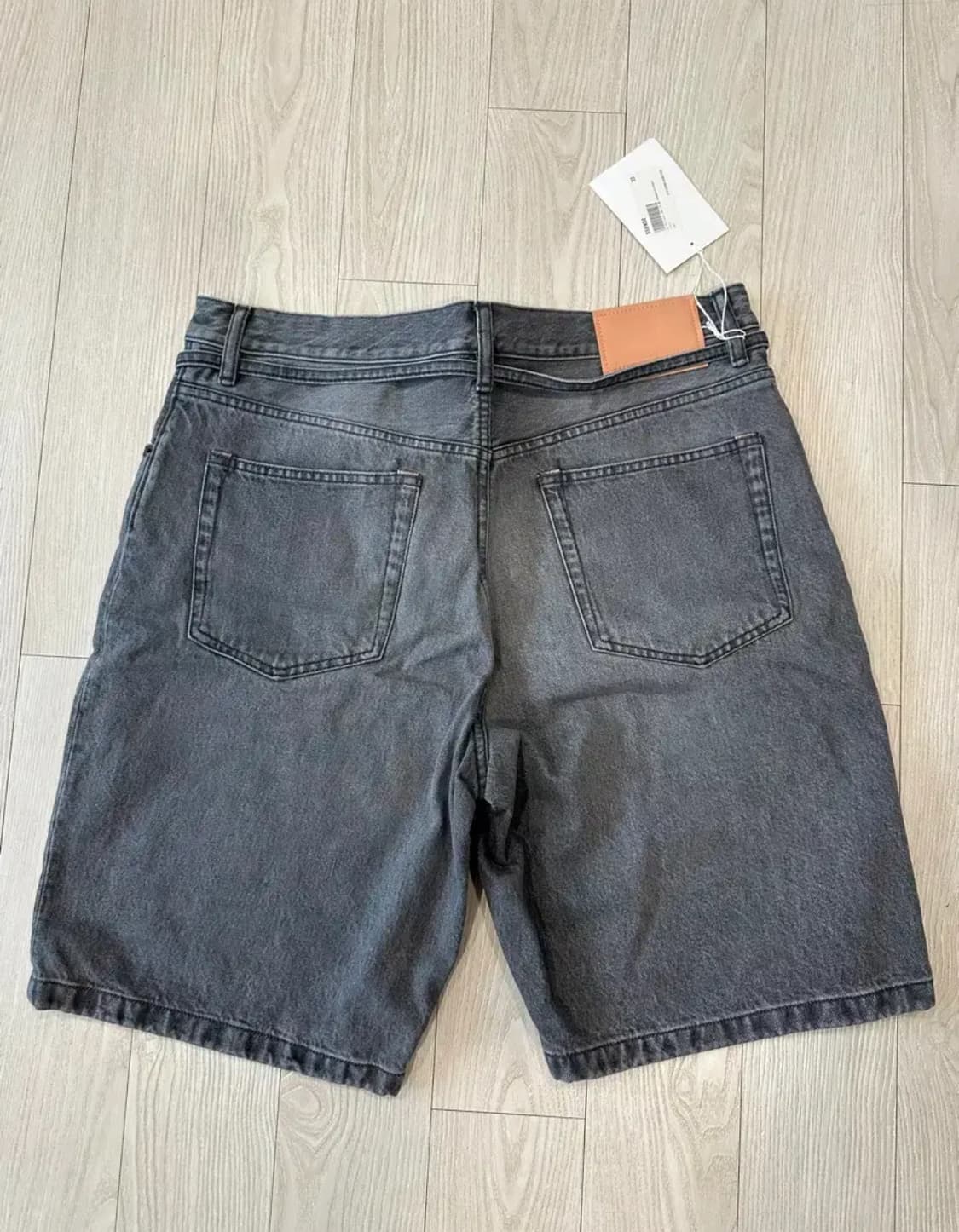 [33] 아크네 스튜디오 그레이 데님 벨트 쇼츠 상품이미지2