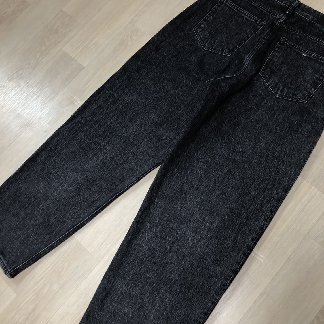 (31) 브랜디드 51024 쿠라보 원턱 와이드 블랙 워시드 데님 상품이미지7