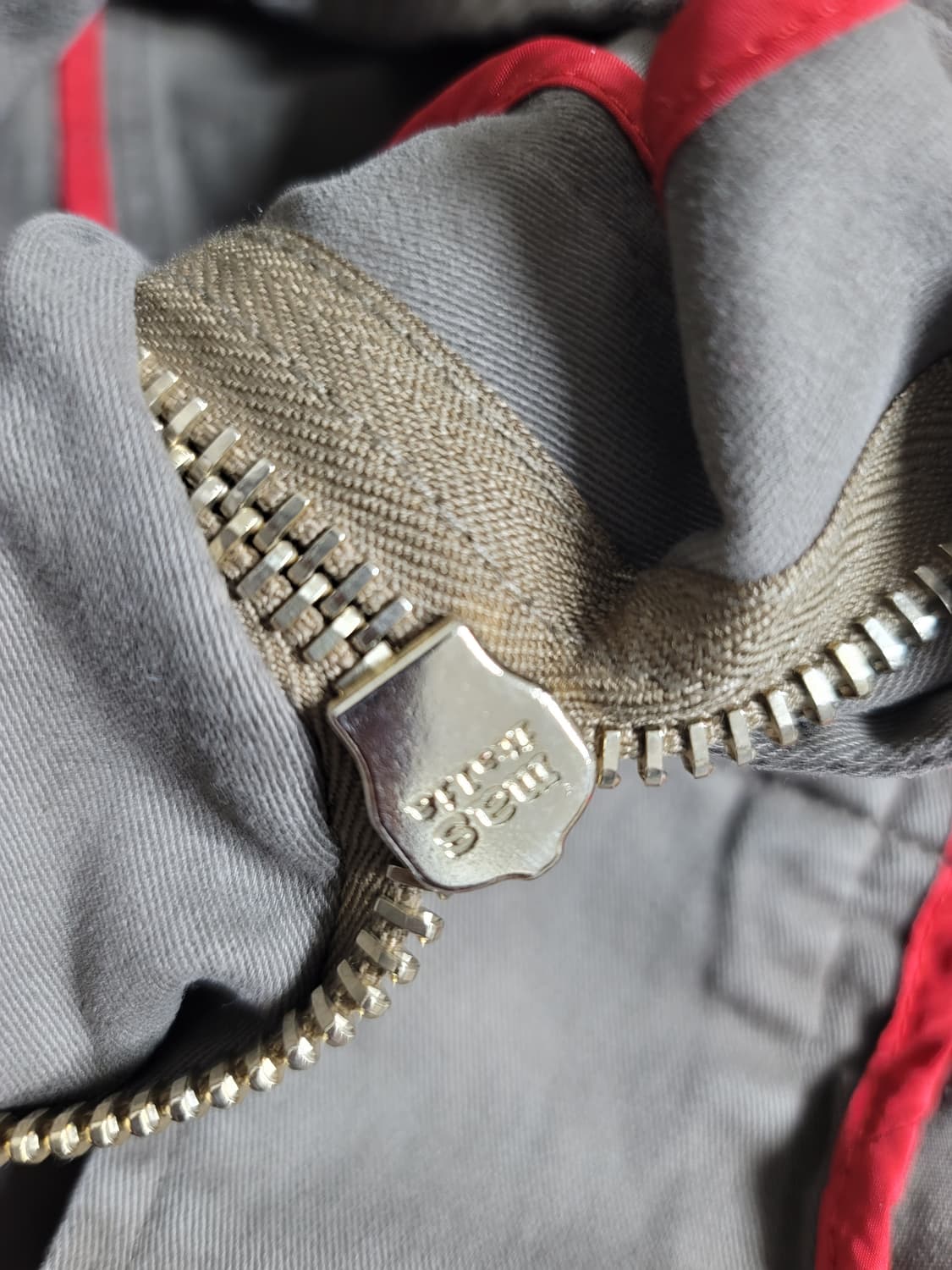 프로잭트포체 이태리 야상 85사이즈 상태극상

여성 85 상품이미지6