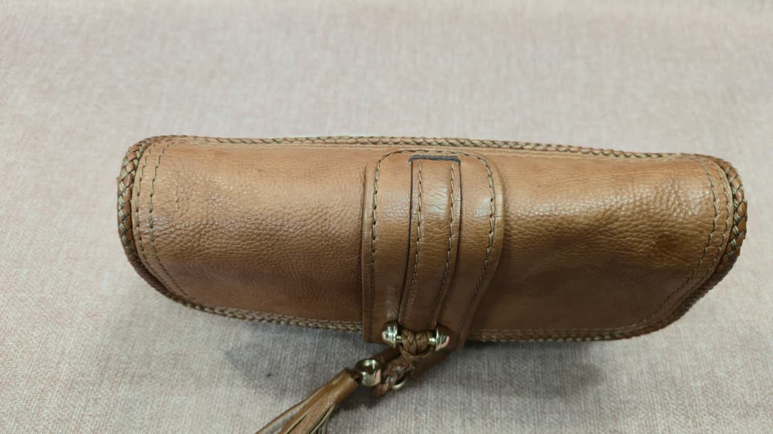 [정품] 구찌 GG 캔버스 태슬 클러치 숄더 (시리얼보유) 상품이미지3