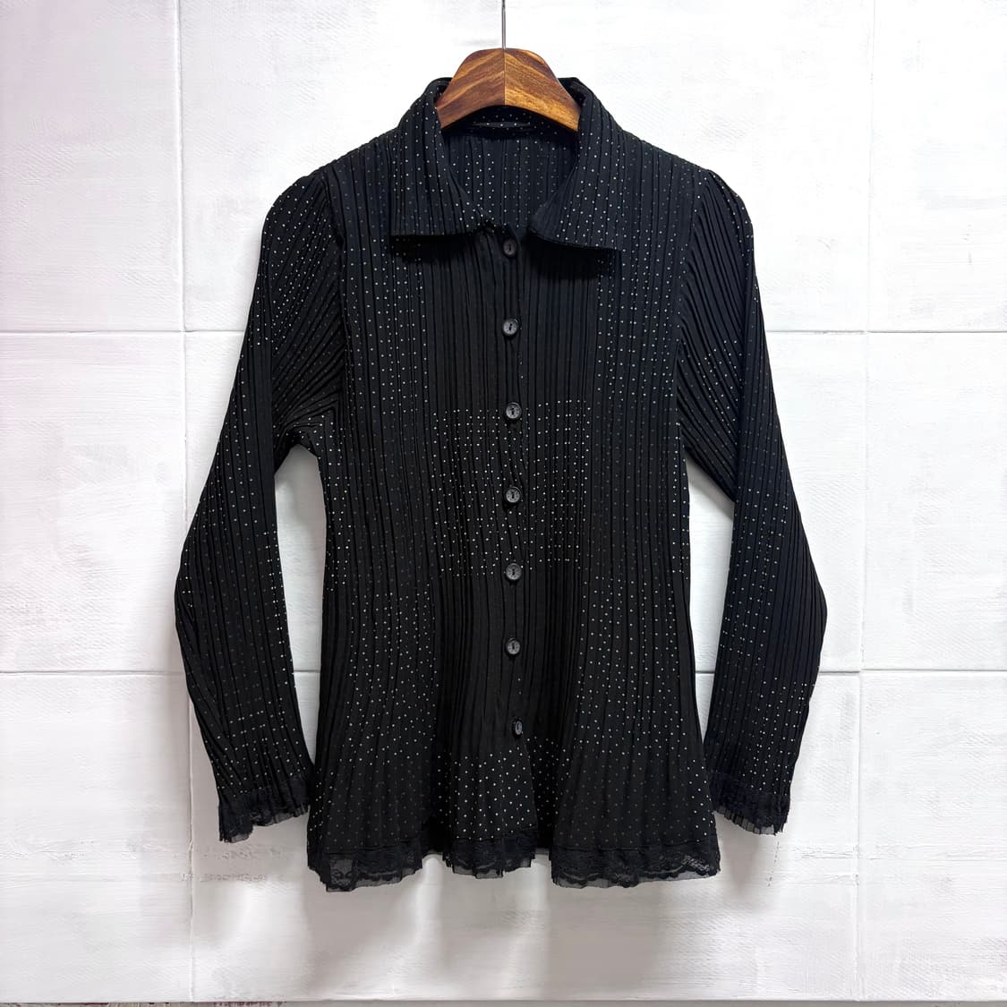 플리츠 도트 레이스 블랙 긱시크 셔츠자켓 JPN  상품이미지1