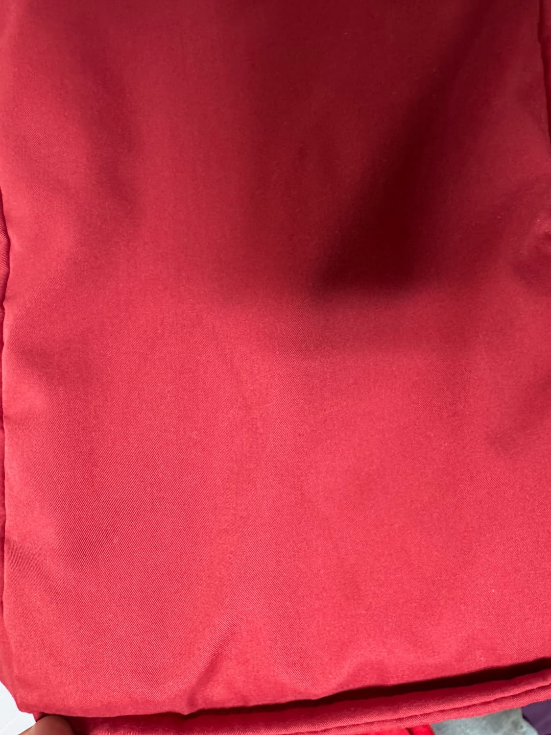 유니클로 소프트퍼피숄더백 레드 상품이미지3