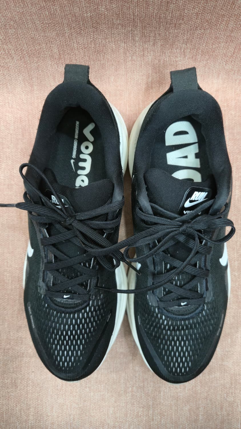 나이키 275mm-  줌 보메로 18 런닝화 블랙 코코넛 밀크 상품이미지2