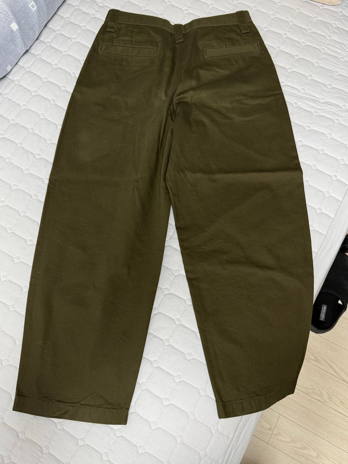 (일본판) 유니클로U 와이드핏 치노팬츠 다크브라운 82 상품이미지1