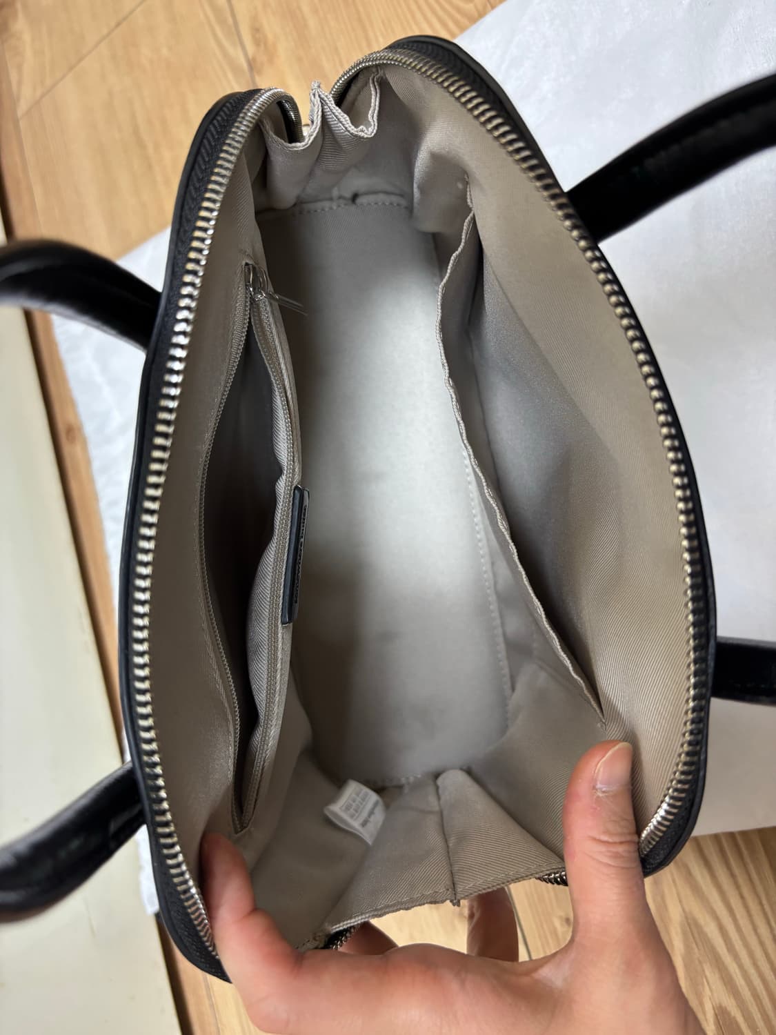 썸웨어버터 Pebble Tote Bag 페블토트백 블랙 상품이미지8