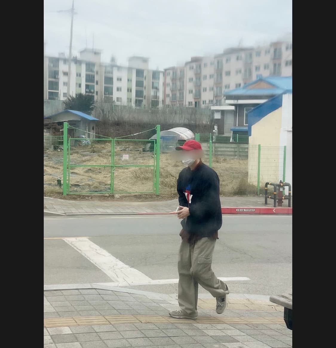 90s DKNY 빈티지 네이비 불꽃 맨투맨 상품이미지4